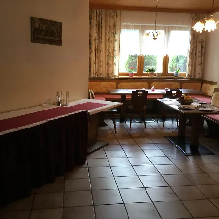 Jugendgastehaus Oberau Gæstehus 2*