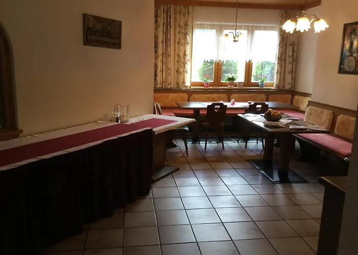 Jugendgastehaus Oberau Penzion 2*